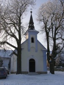 Kaple Panny Marie v obci Jarov